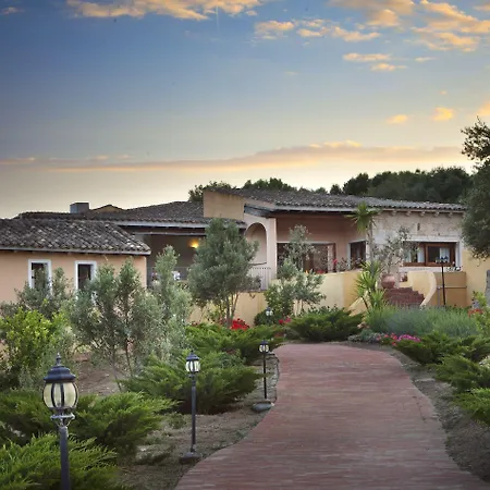 Parco Degli Ulivi - Sardegna Hotel