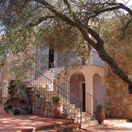 Felix - Country Parco Degli Ulivi Arzachena