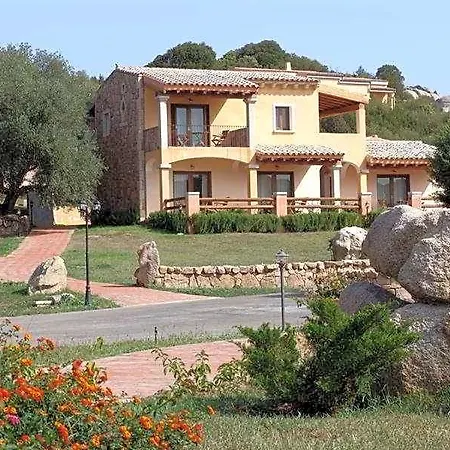 Ξενοδοχείο Felix - Country Parco Degli Ulivi Arzachena
