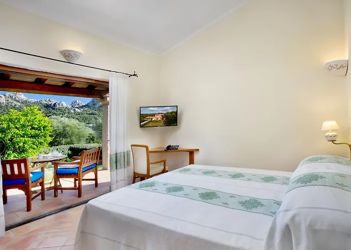 Hotel Felix - Country Parco Degli Ulivi Arzachena