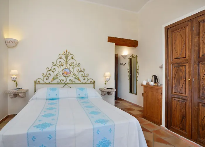 Felix - Country Parco Degli Ulivi