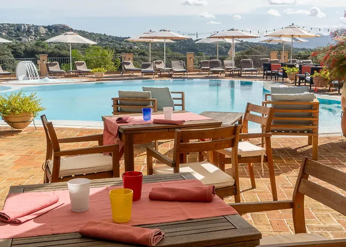 Felix - Country Parco Degli Ulivi 4*