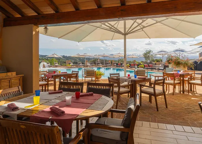 Felix - Country Parco Degli Ulivi 4*