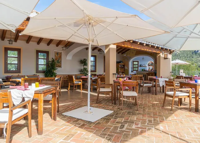 Felix - Country Parco Degli Ulivi Arzachena