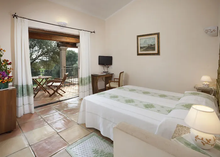 Felix - Country Parco Degli Ulivi 4*