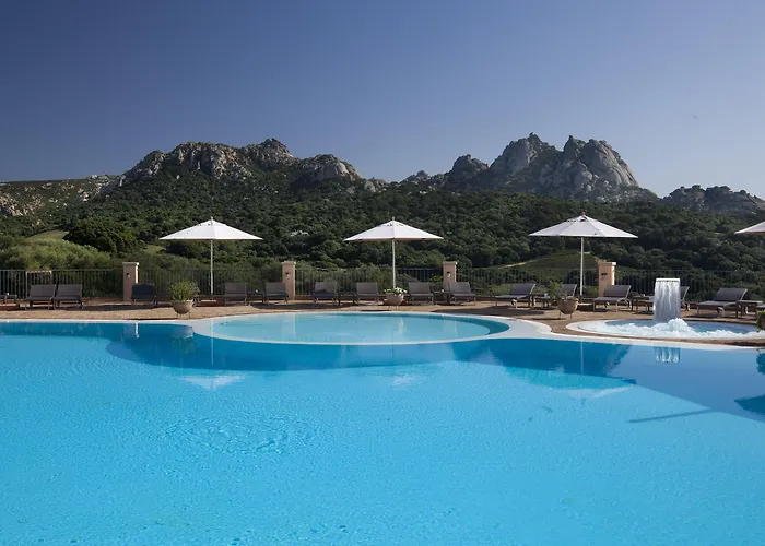 Felix - Country Parco Degli Ulivi 4*