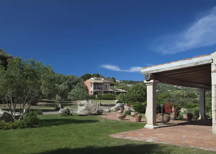 Hotel Felix - Country Parco Degli Ulivi Arzachena